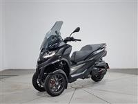Piaggio Motosiklet MP3 530 Exclusive