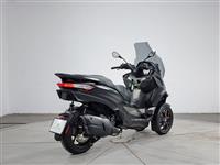 Piaggio Motosiklet MP3 530 Exclusive