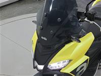 Aprilia SR GT 200