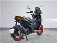 Aprilia SR GT 200