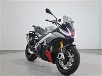 Aprilia Tuono 1100cc V4 R APRC ABS