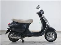 Piaggio Motosiklet Vespa LX 150cc