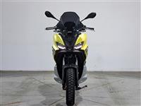 Aprilia SR GT 200