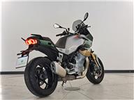 Motoguzzi V100 Mandello Mandello S