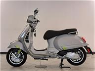 Piaggio Motosiklet Vespa GTS Supertech 300 HPE