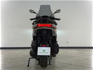 Piaggio Motosiklet MP3 530