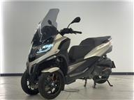 Piaggio Motosiklet MP3 530