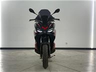 Aprilia SR GT 200