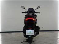 Aprilia SR GT 200