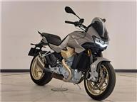 Moto Guzzi V100 Mandello Mandello S