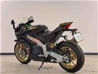 Aprilia RSV4 1100cc Factory