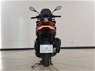 Aprilia SR GT 200