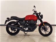 Moto Guzzi V7 750cc III Stone