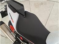 Aprilia Aprilia Super Sport TUONO V4 FACTORY SPEED WHITE
